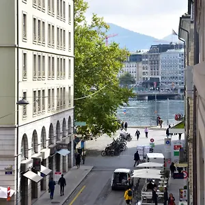 *** Hotel Rousseau Suisse